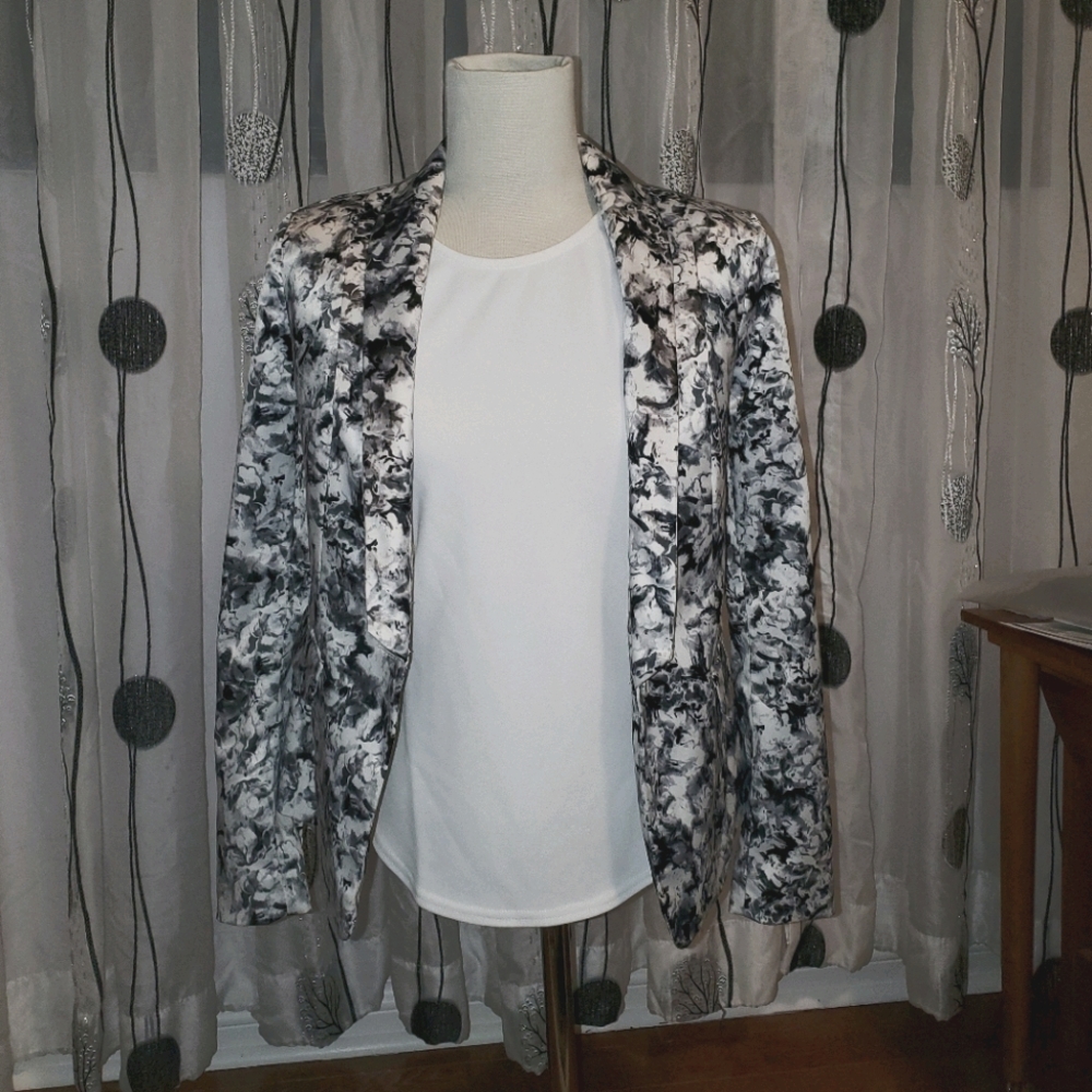 Guess xs small Blazer